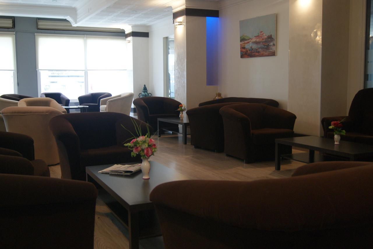 Hotel Le Majestic Άναμπα Εξωτερικό φωτογραφία